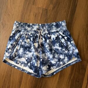 ATHLETA GIRL All Day Play Blue Tie Dye Printed Shorts Size XL 14 EUC